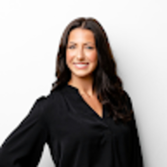 Meet your Posher, Alexis - Picture 1 of 1